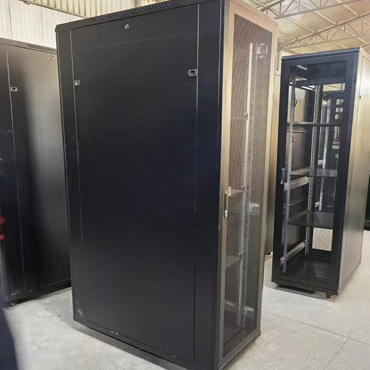 盐城落地立式网络通信服务器机柜钣金加工厂